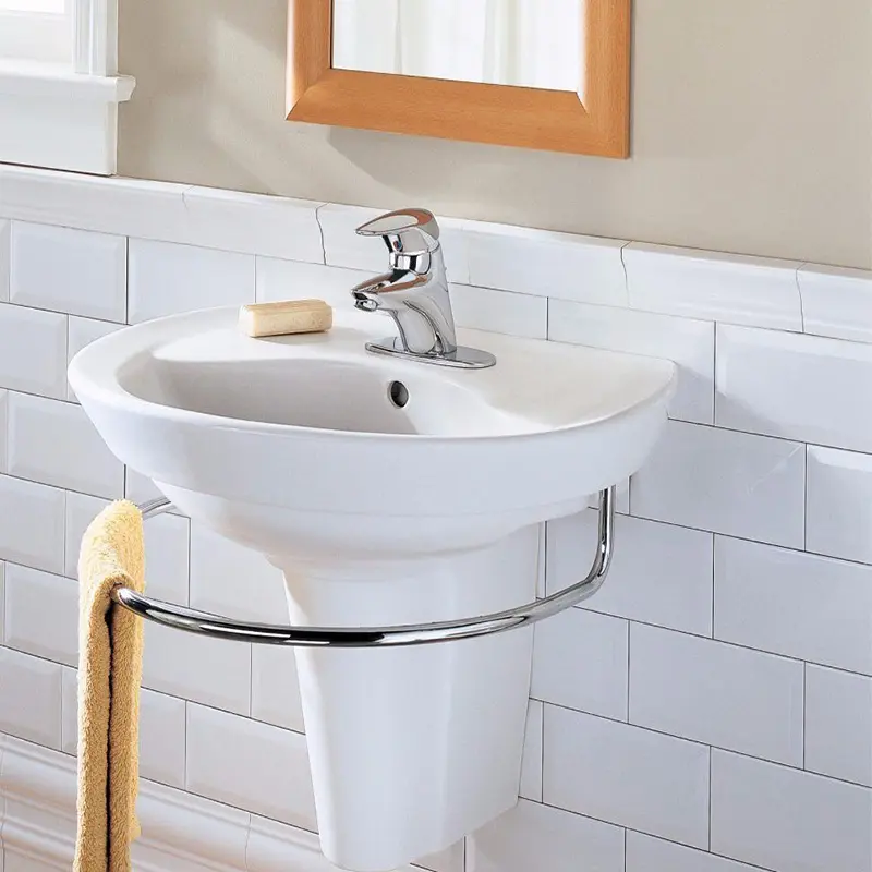 Menggunakan perabot multifungsi 