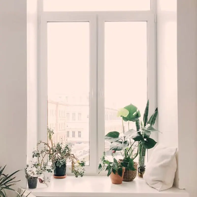 Jenis Jendela Swing atau Casement