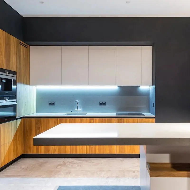 Desain Interior Futuristik