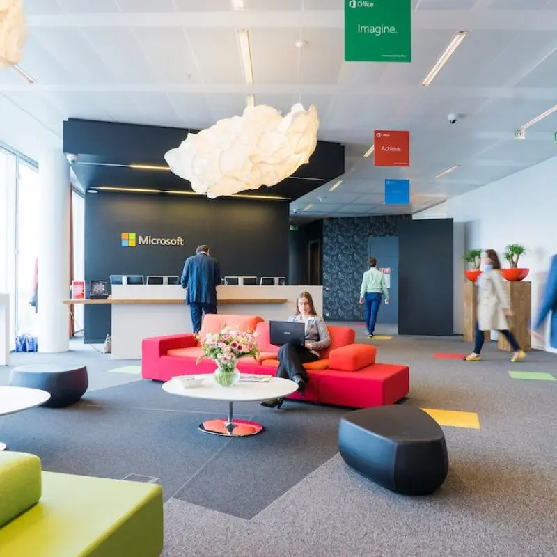 Desain dengan Tema Modern Atraktif 