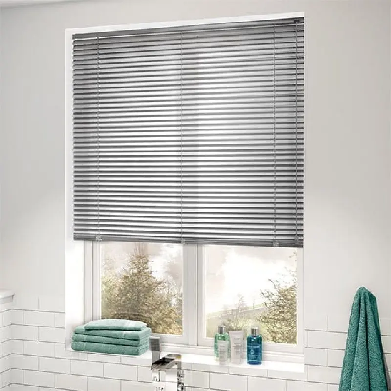 Venetian Blind (Tirai Horisontal)