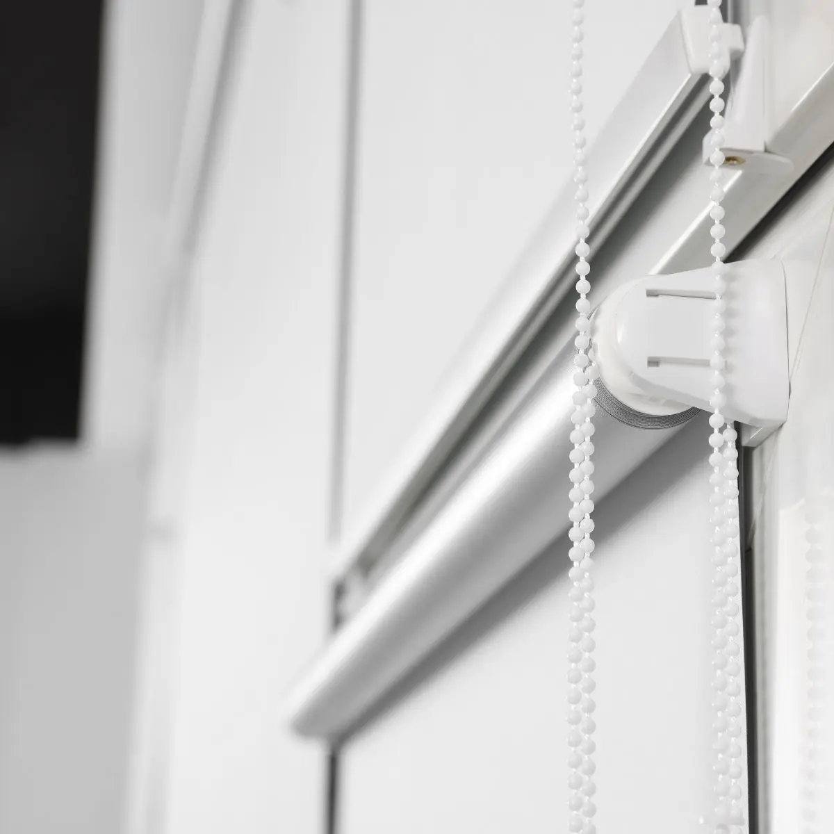 Apa itu Roller Blinds?